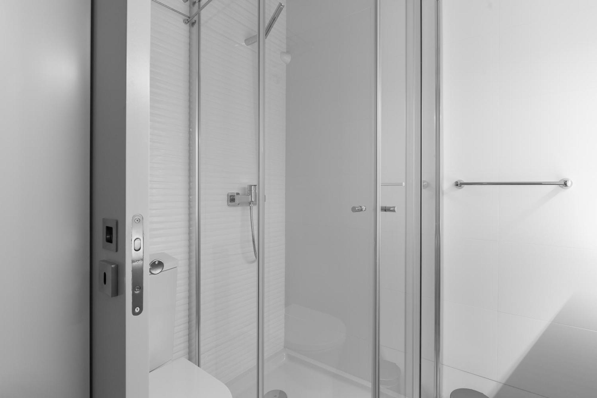 Host Wise - Charming Luxurious Flat With Garage Leilighet Porto Eksteriør bilde